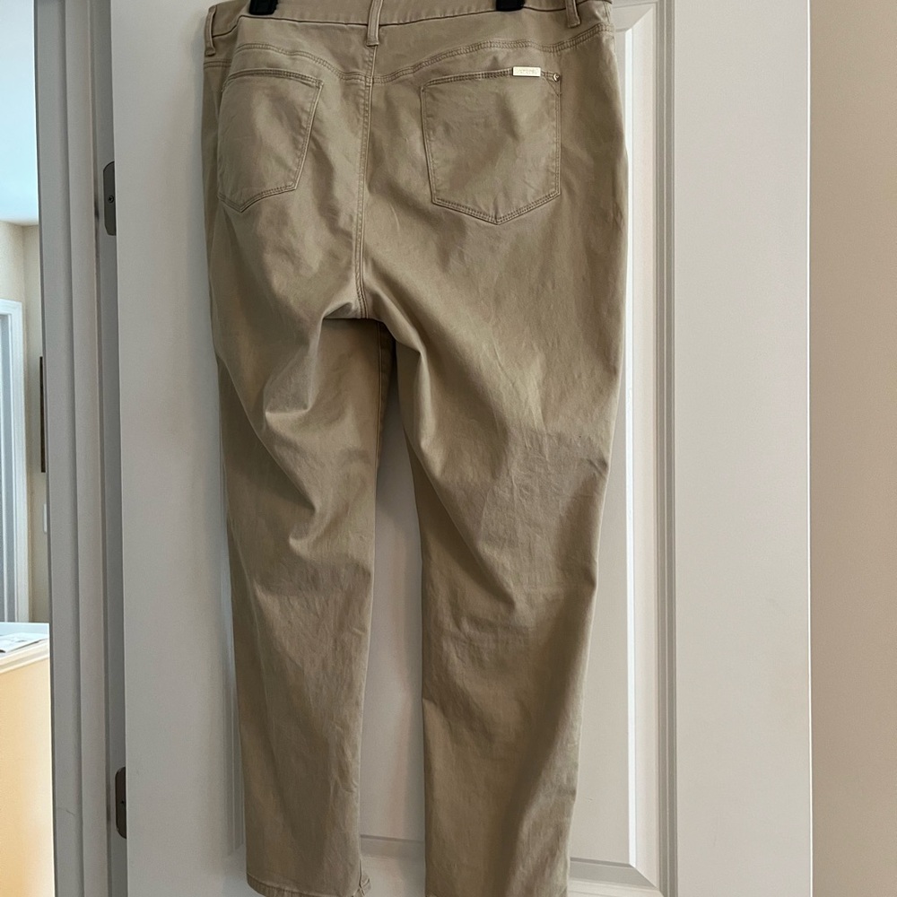 Chicos So Slimming Girlfriend Ankle Length Chonos - Picture 2 of 7